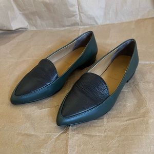 Everlane Flat / Loafer - Barely worn